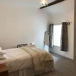 公寓 Perfect In Ideal Location 恩尼斯泰蒙