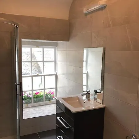 Apartment Perfect In Ideal Location